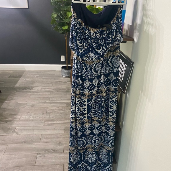 Strapless Mutli Color Maxi Dress - Picture 2 of 2